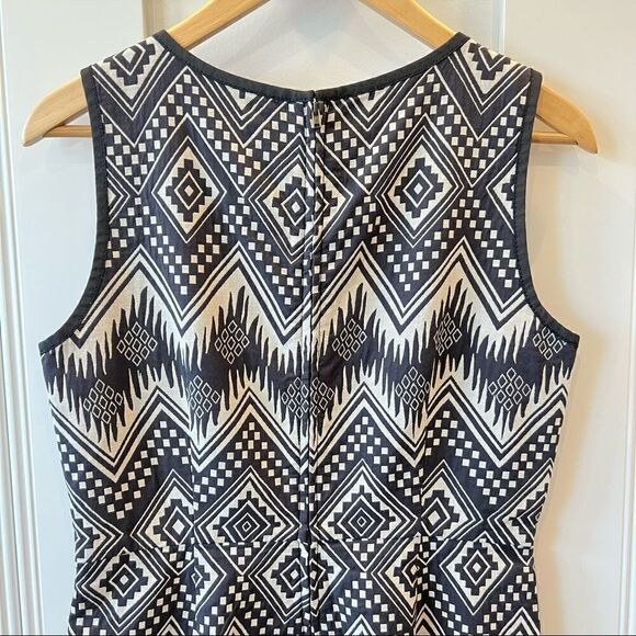 J. Crew Shift Dress Size 4 Sleeveless Grey Aztec Southwest Geometric Pattern - Picture 9 of 13